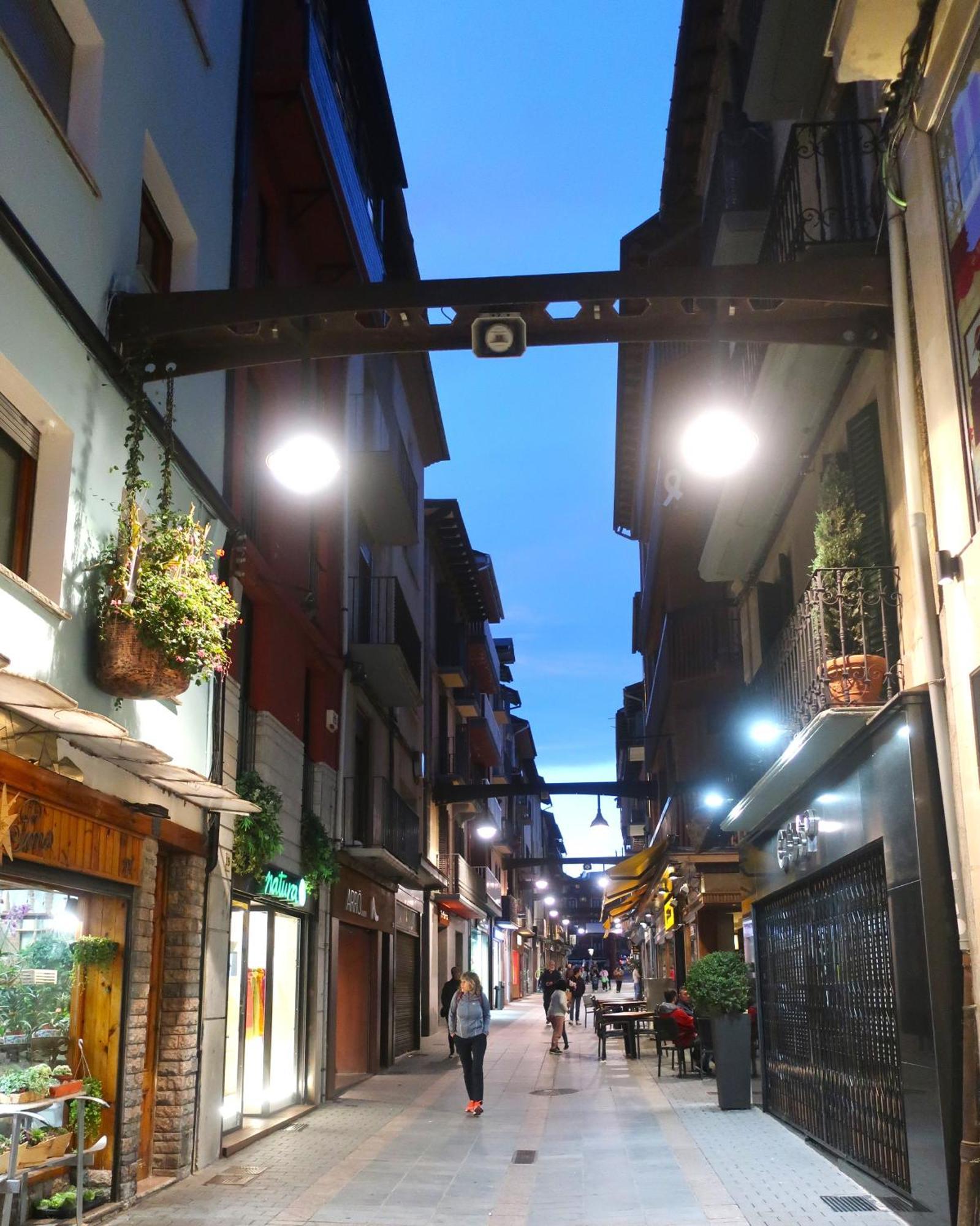 Ideal Escapada Romantica En El Centro De Puigcerdà Exterior photo